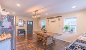 405 Ridge Ave, Aurora, IN 47001