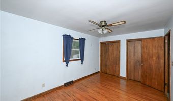 1423 Shanabrook Dr, Akron, OH 44313