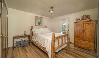 6152 County Road O-527, Ava, MO 65608