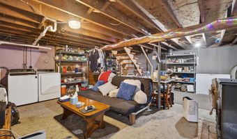 17 Hunters Path, Clinton, CT 06413