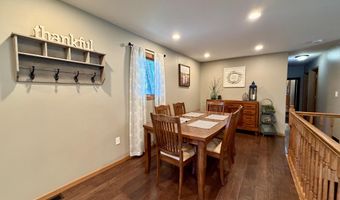 814 S Park St, Aberdeen, SD 57401