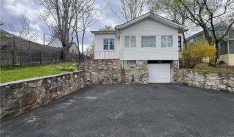 3180 Lincoln Dr, Yorktown, NY 10547