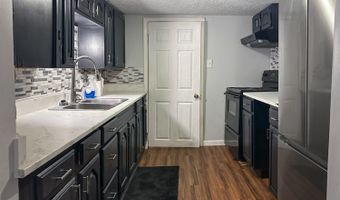 262 John St, Aurora, IN 47001