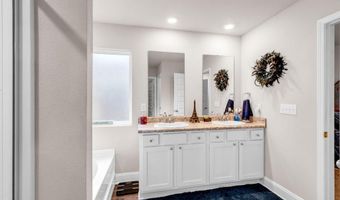 6595 Eastland Cir, Biloxi, MS 39532