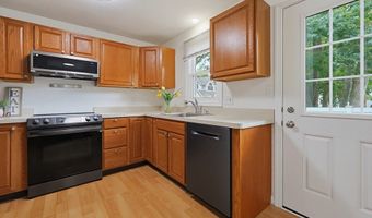 23 Milk St 2, Attleboro, MA 02703