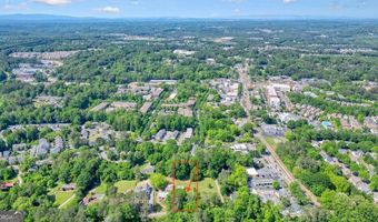 110 Barnesdale, Woodstock, GA 30188
