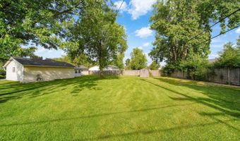 445 March Dr, Adrian, MI 49221