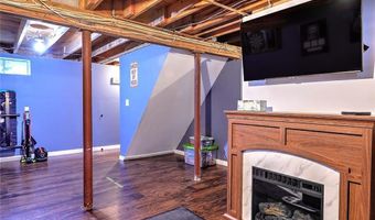 70 Boyce Ave, Barrington, RI 02806