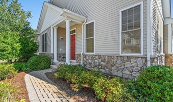 11 Pondside Ln 11, Bolton, MA 01740