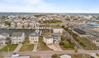 108 N Kinston Ave, Atlantic Beach, NC 28512