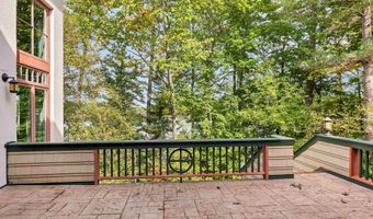 104 Hopewell Rd, Alton, NH 03809