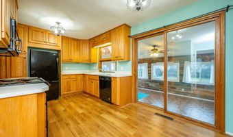 2213 Jensen Ave, Ames, IA 50010