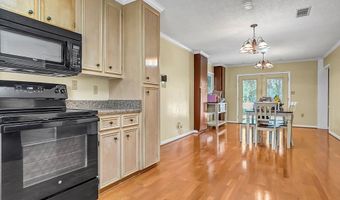 2205 Vineyard Ct, Albany, GA 31721