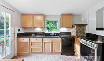 54 Downing St, Asheville, NC 28806