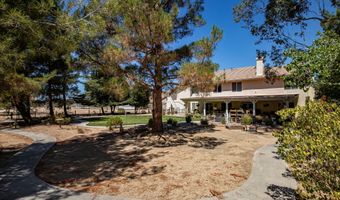 32201 Joaquin Dr, Acton, CA 93510