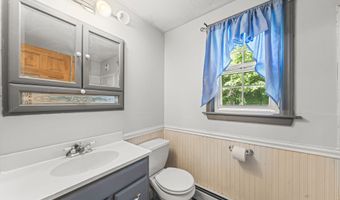 71 Alice Dr, Coventry, CT 06238