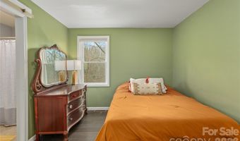 5 Shadowlawn Dr, Asheville, NC 28806