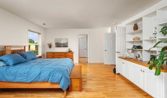 500 NW PACIFIC GROVE Dr, Beaverton, OR 97006