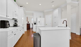 3485 Highcroft Cir, Peachtree Corners, GA 30092