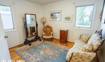 606 S Huber Dr, Casper, WY 82609