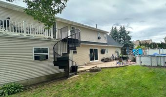 1317 Cable Ave, Beachwood, NJ 08722