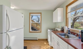 2386 N Belfast Ave, Augusta, ME 04330