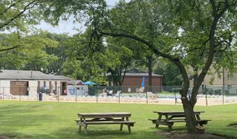 1210 N Dale Ave 2I, Arlington Heights, IL 60004