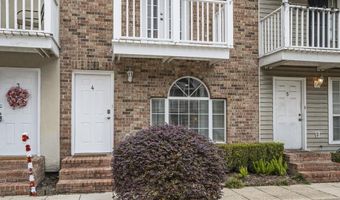 2210 Christian St #4, Baton Rouge, LA 70808