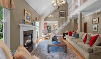 61 Seal Island Rd, Bristol, RI 02809