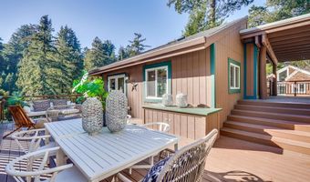 851 Burns Ave, Aptos, CA 95003