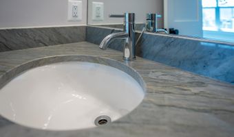 6405 WILMETT Rd, Bethesda, MD 20817