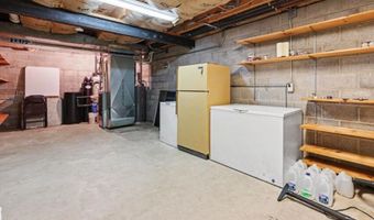 5688 W Waters Rd, Ann Arbor, MI 48103