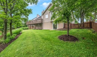 305 Arbor Glen Dr, Ballwin, MO 63021