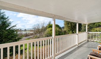7998 14TH St, Bay City, OR 97107