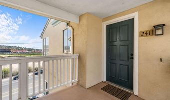 241 Turf View Dr, Solana Beach, CA 92075
