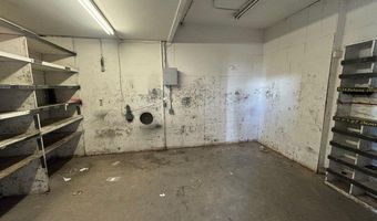 912 W Richey Ave, Artesia, NM 88210
