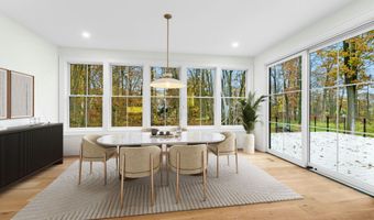 20 Marianne Rd, Darien, CT 06820