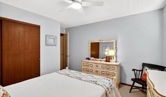1319 Tahoe Valley Ct, Ballwin, MO 63021