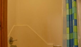 203 Price St, Roanoke Rapids, NC 27870