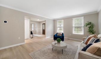 6303 GABRIEL St, Bowie, MD 20720