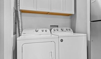 1306 SE C St, Bentonville, AR 72712