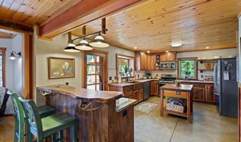 21807 E Doyle Rd, Cataldo, ID 83810