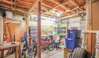 2304 Baylor Ave, Alamogordo, NM 88310