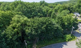 26 Birchwood Rd, Augusta, ME 04330