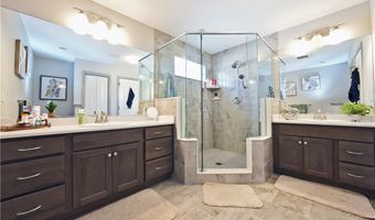 133 Boxelder Ln, Amherst, NY 14228