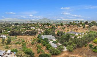 3196 Crystal Ct, Escondido, CA 92025