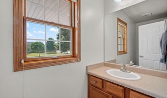 4919 Waller St, Ames, IA 50014