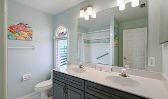 889 N SHORE Dr, Anna Maria, FL 34216