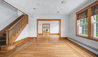 3288 Mendon Rd, Cumberland, RI 02864