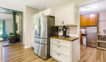 390 Brooks Rd, Baker, FL 32531